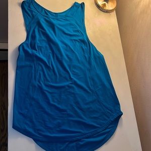 Lululemon tank, color is very bright and fun. Size 6, never worn.
